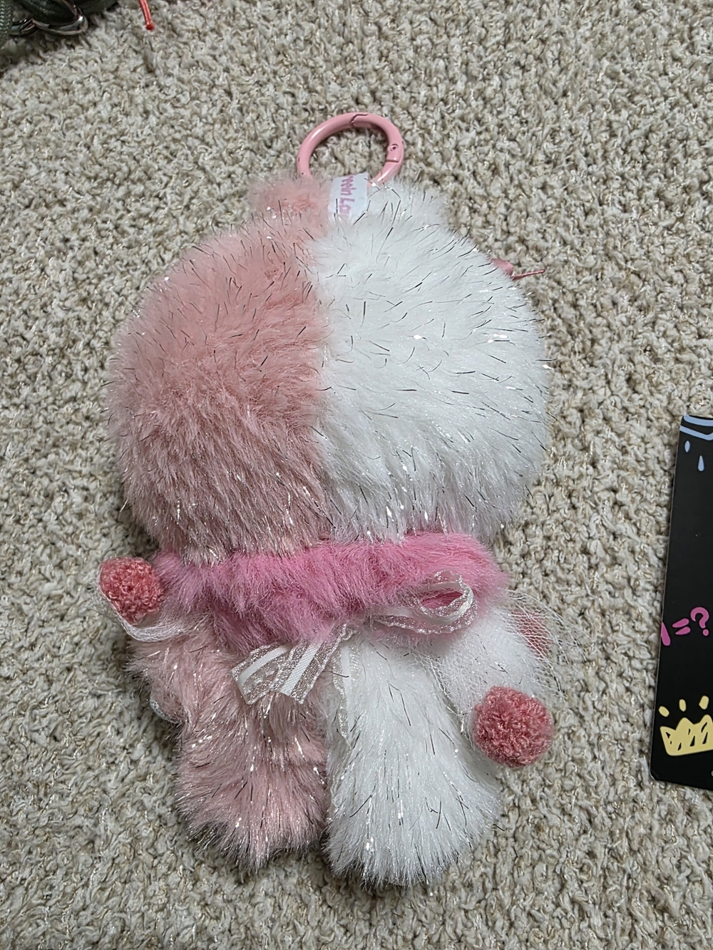 Dodo Rara Untamed Plush Pink Fantasy Keychain - Picture 5 of 5